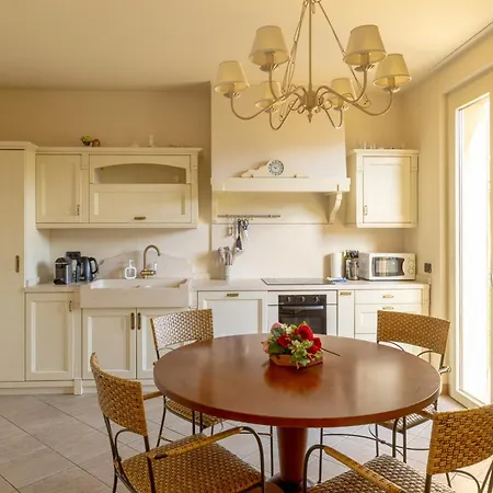 Appartement Tulipani 11 -